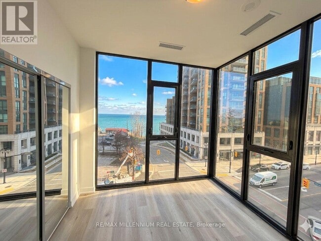 Photo - 2075 Lakeshore Rd. Unit 415