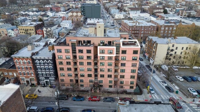 Building Photo - 43-49-49 Van Wagenen Ave Unit 6A