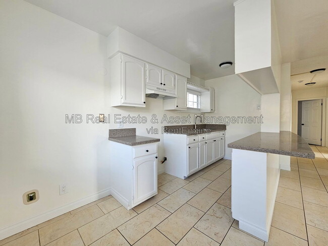 1745 W 165th Pl Unit B