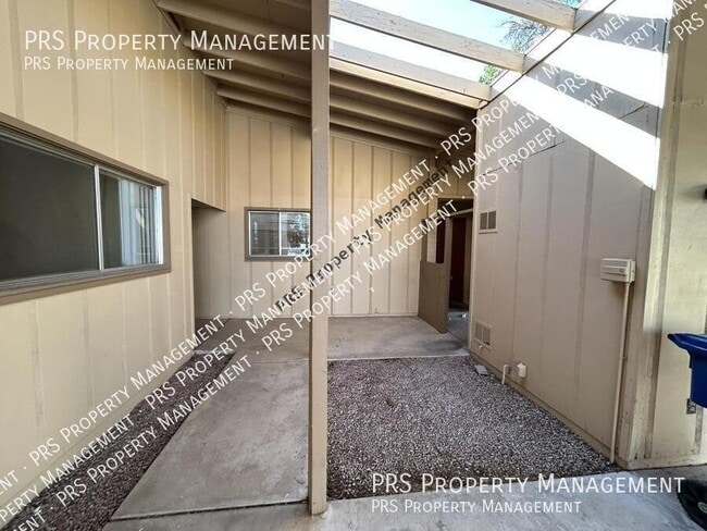 Photo - 3729 S Kenneth Pl