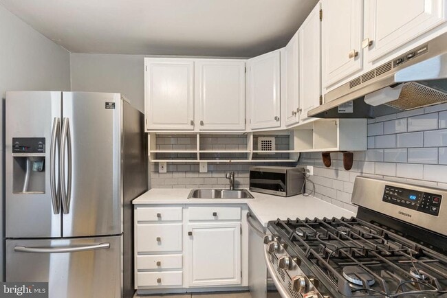Photo - 1260 21st St NW Unit 709