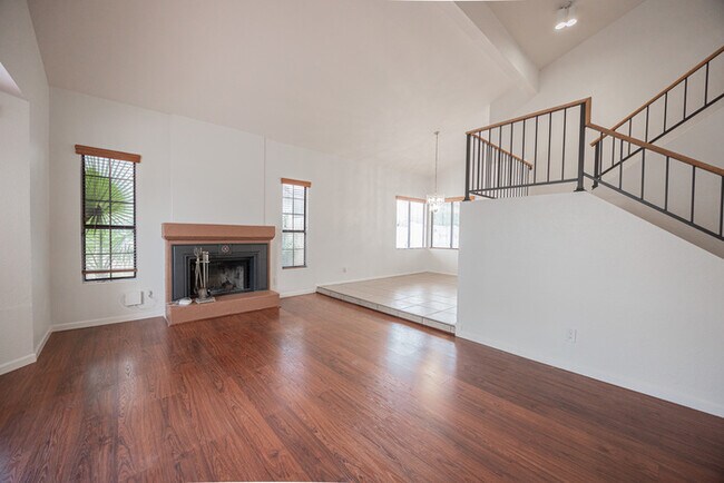 Photo - 11121 W Sunflower Pl