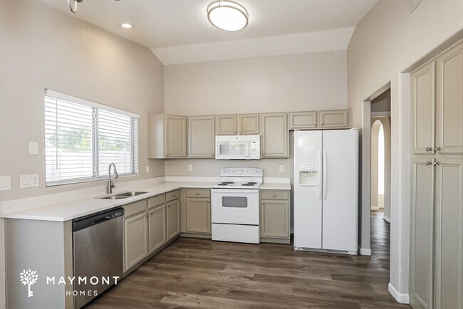 Photo - 14411 S 47th Pl