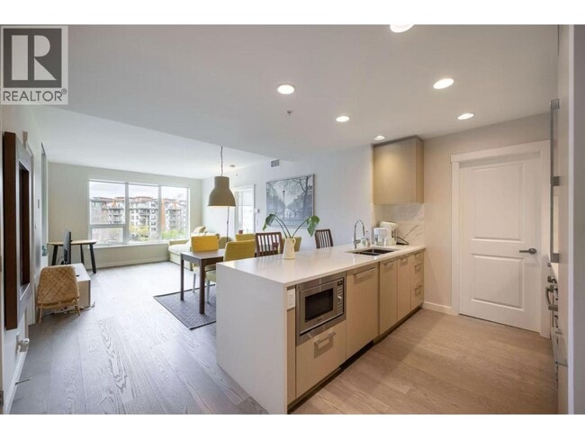 Photo - 3533 Ross Drive Unit 604