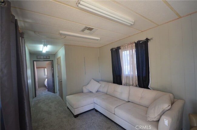 Photo - 32531 Cox Rd