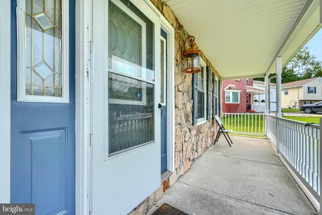 Building Photo - 7 Crestview Garth Rental