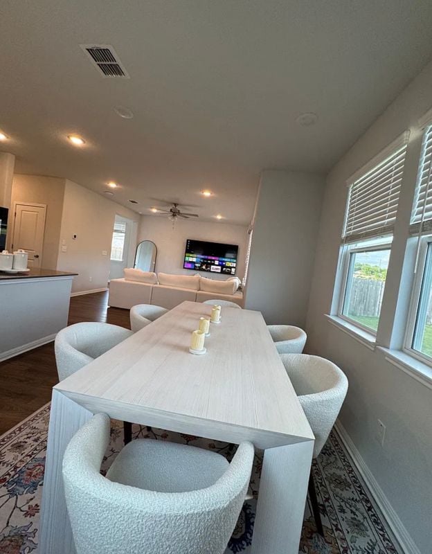 Photo - 6554 Marsh Ln