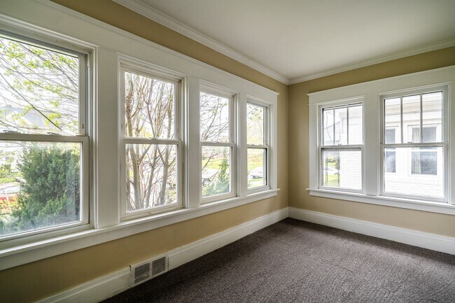 Photo - 223 Virgil Ave Unit 1