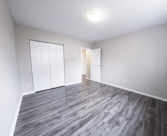 Photo - Erb Court Apartments