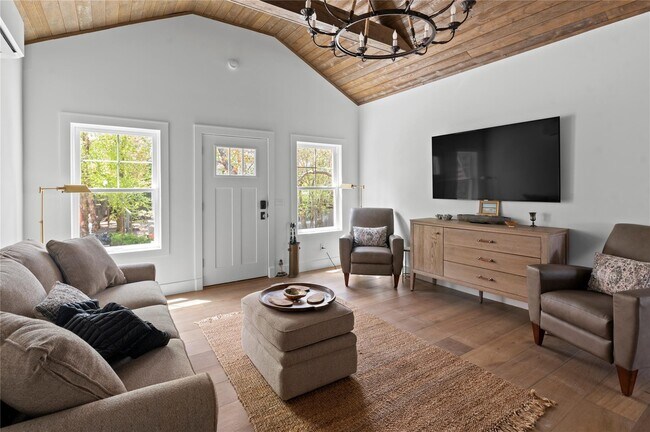 Photo - 274 Cottage Walk