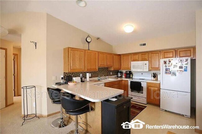 Photo - 10121 Sutton Pl Unit 12