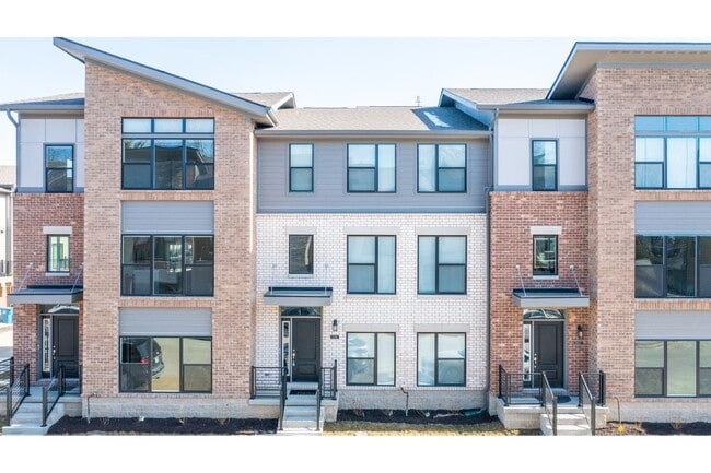 Building Photo - 11581 Fulham St