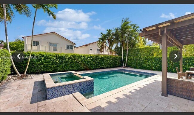 Photo - 10942 NW 59th St