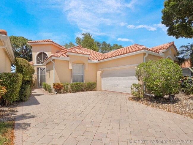 Photo - 5279 Brookview Dr