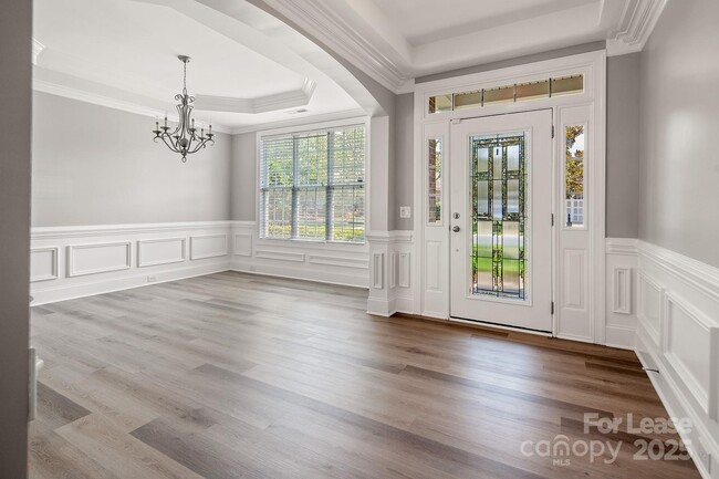 Photo - 11012 Round Rock Rd