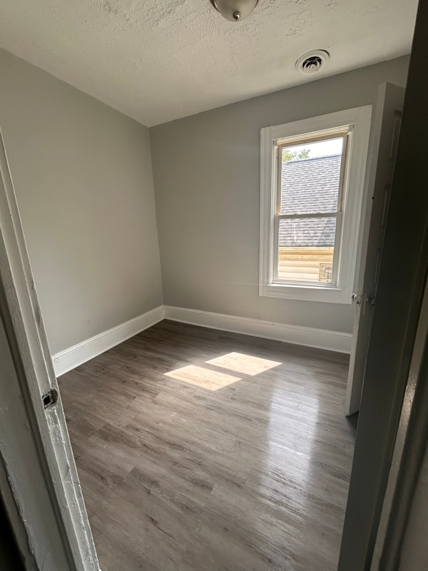 Building Photo - 3465 W 54th St Rental