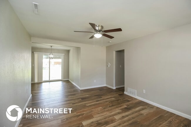 Photo - 5517 S Linn Ave