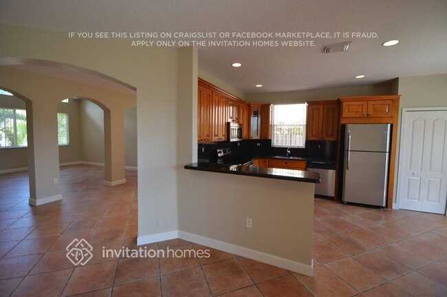 Photo - 6601 SW 162nd Ct