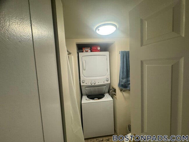 Photo - 345 Franklin St Unit 303