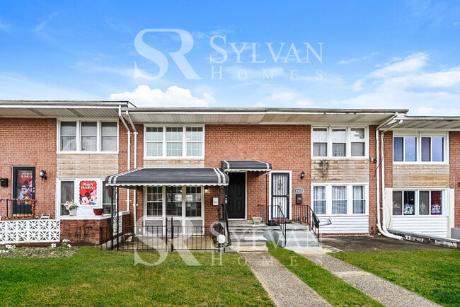 Building Photo - The Lifestyle You Deserve. Rental