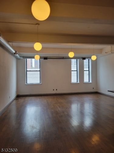 Photo - 1004 Broad St Unit 311