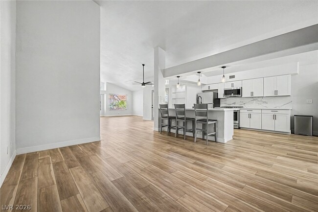 Building Photo - 2724 Tidewater Ct