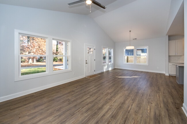 Photo - 805 Rodey Ave