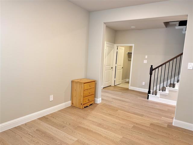 Photo - 769 Poppy Ln