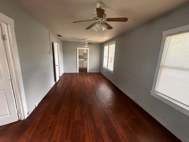 Photo - Charming Tampa Home – Great Location Near ...