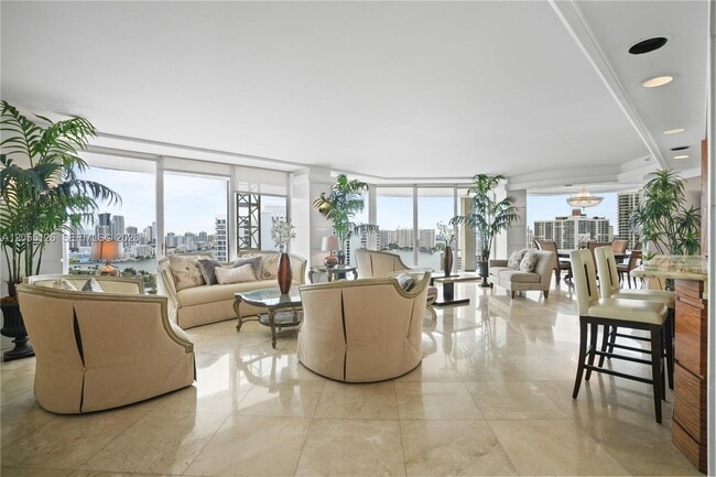 Building Photo - 19355 Turnberry Way Unit 25GR