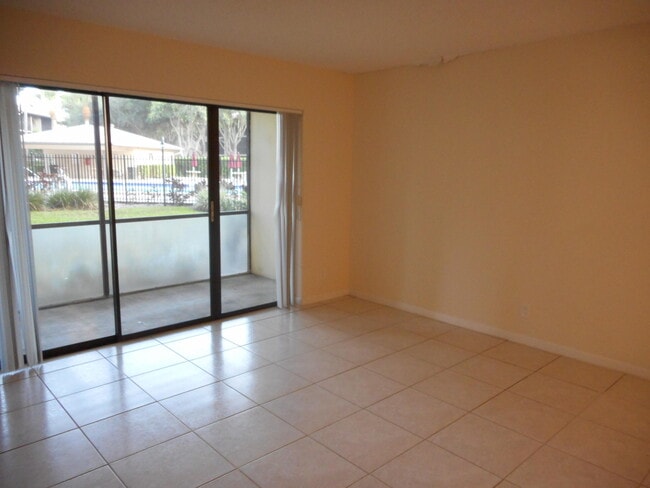 Photo - 202 Foxtail Dr Unit F1