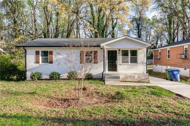 Photo - 1357 Plaza Ave SW