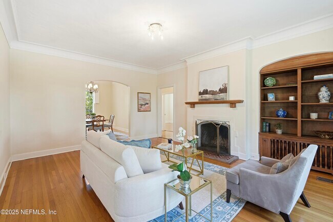 Photo - 3319 Pine St Unidad 5