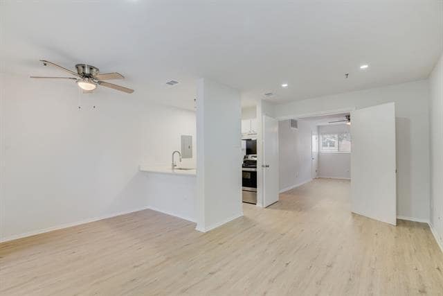 Photo - 2315 Moser Ave Unidad 223