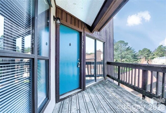 Photo - 8121 Cedar Glen Dr