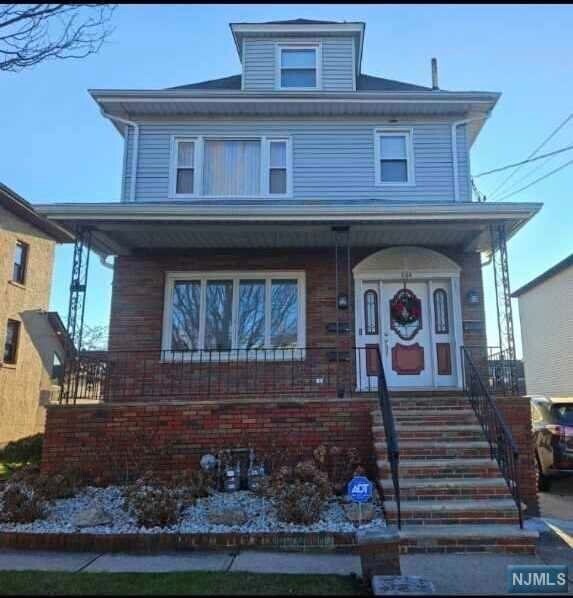 548 Page Townhome Townhome Rental in Lyndhurst NJ