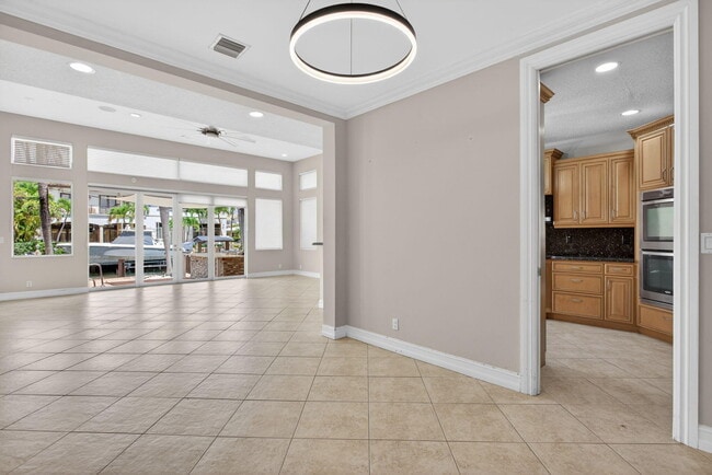 Photo - 4901 NE 29th Ave