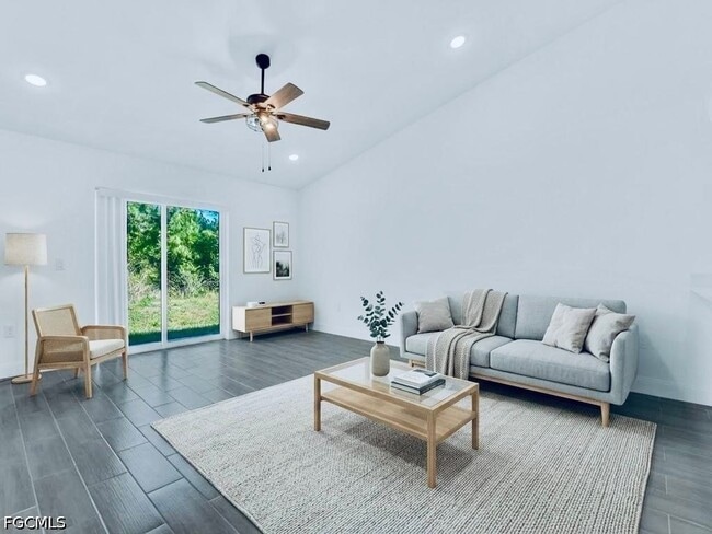 Photo - 849 Bedford Dr