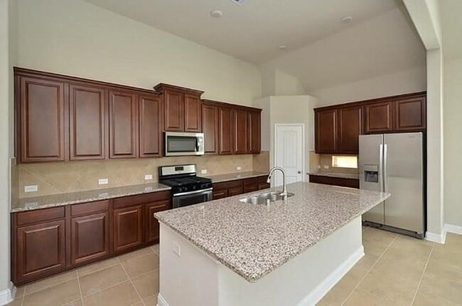 16911 Lady Bird Lake Ct