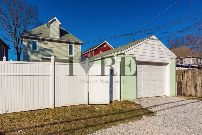 Photo - 158 Dakota Ave