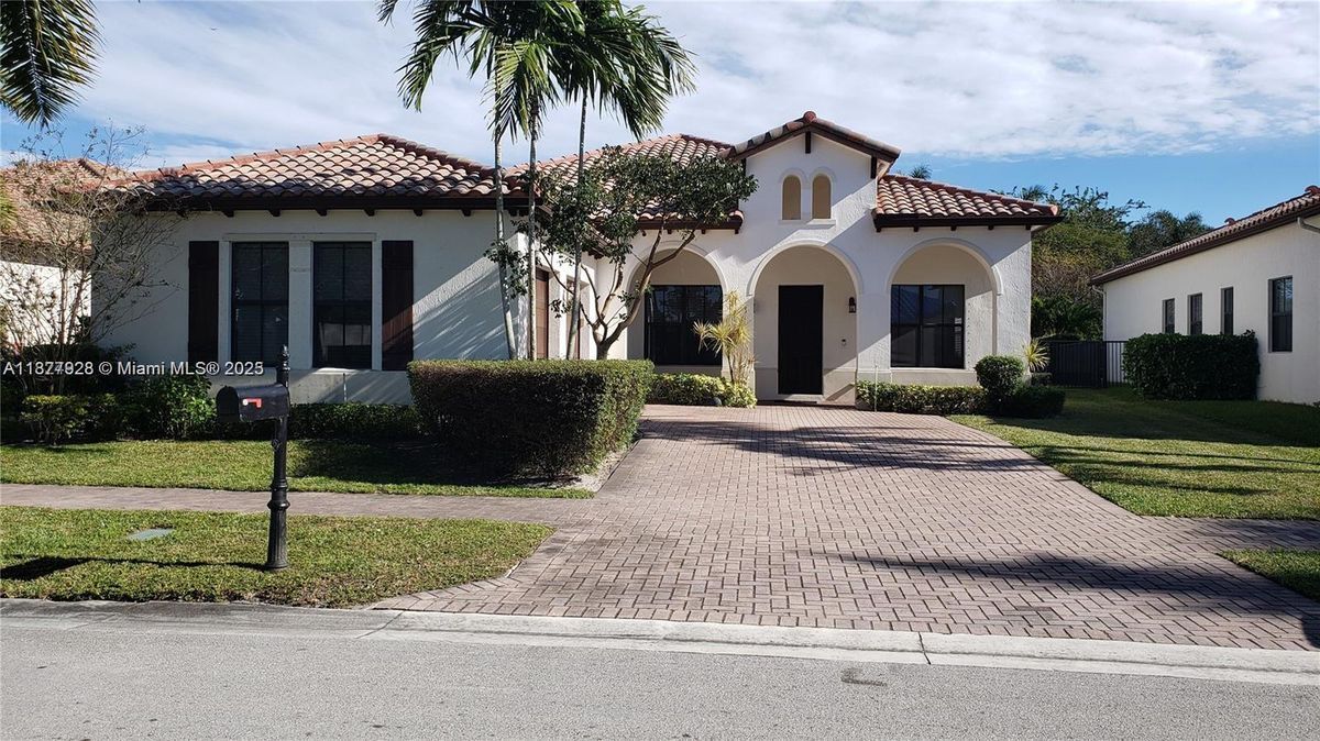 Photo - 8280 NW 28th St House