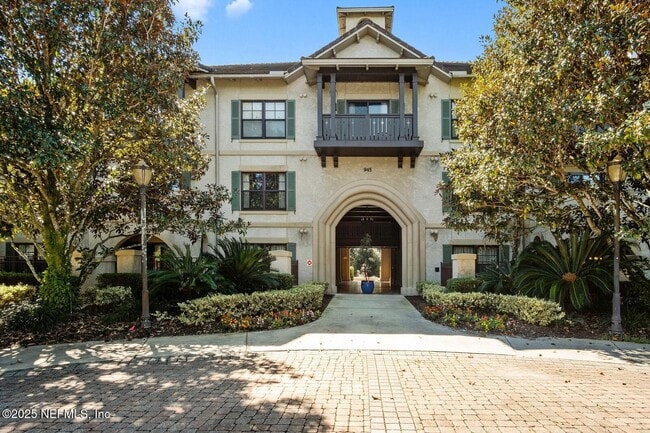 Building Photo - 945 Registry Blvd Unit 210