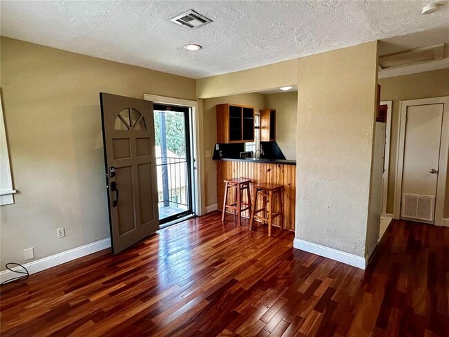 Photo - 731 S Jenkins Ave