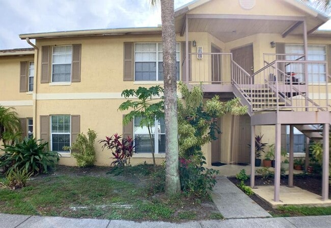 Photo - 3651 N Goldenrod Rd Condo Unit B109
