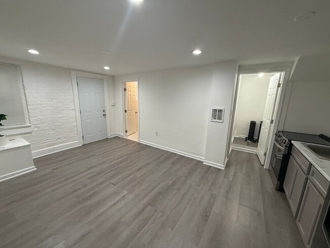 Photo - 20 E Read St Unit Basement