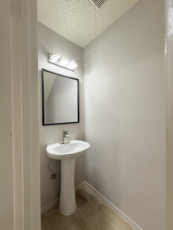 Photo - 9383 Pagewood Ln