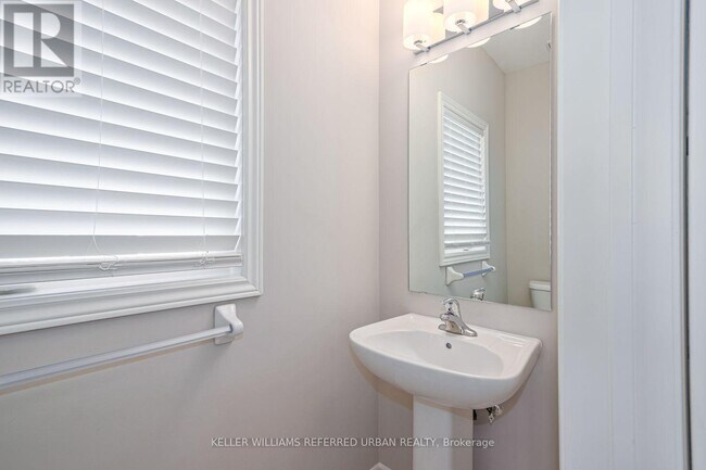 Photo - 209 Breton St
