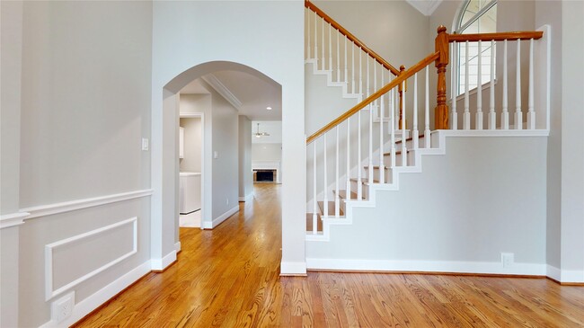 Building Photo - 6911 Lawler Ridge Rental