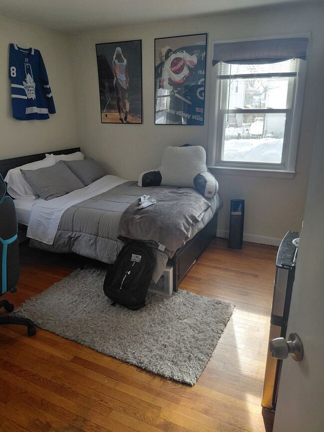 Photo - Nicely renovated 3 bed near BU for September 1!