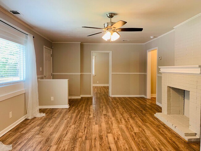 Photo - Wow! Grant Park Location! 3 bed, 2 bath, h...